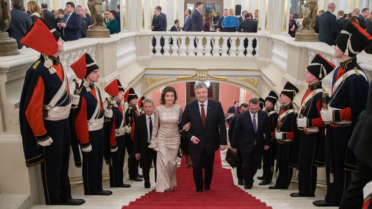 Марина и Петр Порошенко в Мариинском дворце, фото: president.gov.ua