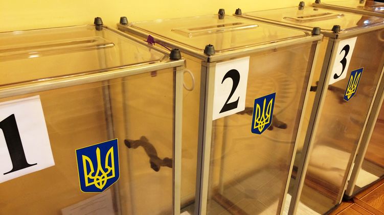 В Украине почему-то резко выросло количество избирателей, фото: izbircom.org.ua