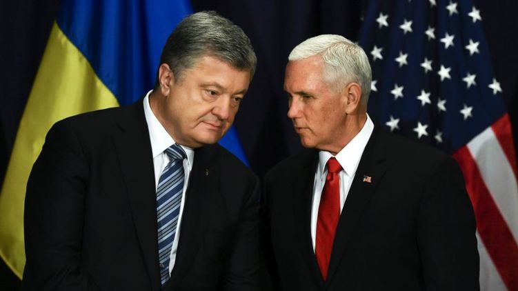 Петр Порошенко и Майкл Пенс. Фото пресс-службы президента Украины