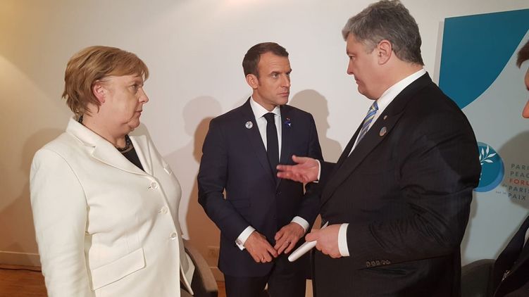 Меркель и Макрон встретятся с Порошенко за 9 дней до выборов. Фото: Facebook С. Цеголко