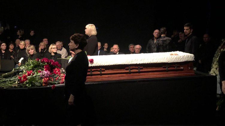 Прощание и похороны Марка Захарова. Фото: Страна