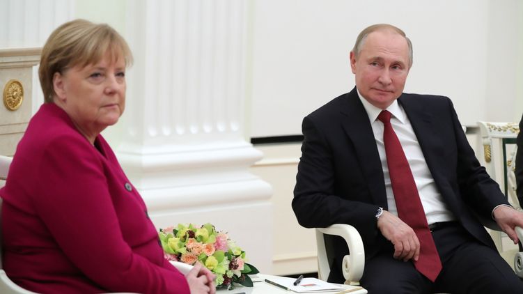 Ангела Меркель и Владимир Путин. Фото сайта Кремля