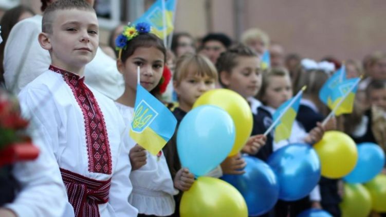 После вступления закона в силу в классах будет максимум 30 детей. Фото: politikus.ru