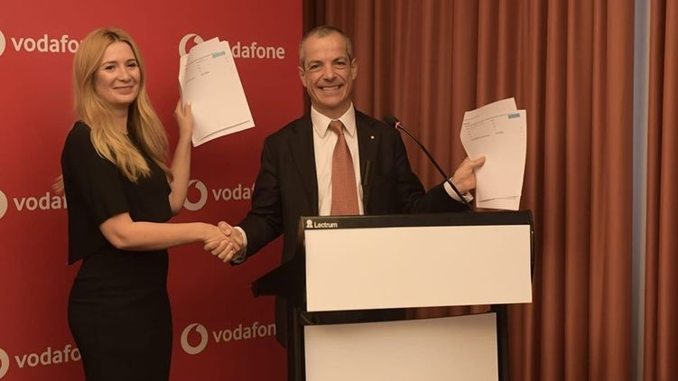 Vodafone Group и Vodafone Украина подписали новое соглашение о сотрудничестве, фото: vodafone.ua