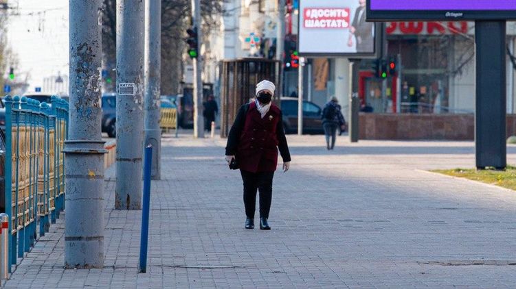 Коронавирус в Украине дает не такую статистику, как в мире. Фото 