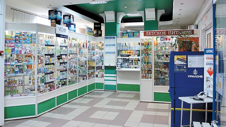 Многие аптеки закупили самые ходовые препараты и отказались от дорогих