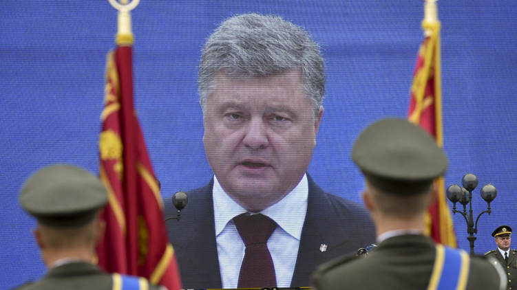 Выступления президента Петра Порошенко разительно отличаются друг от друга из года в год, фото: .president.gov.ua