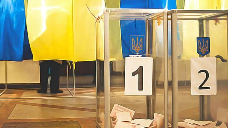 В октябре украинцы выберут мэров и депутатов областных советов