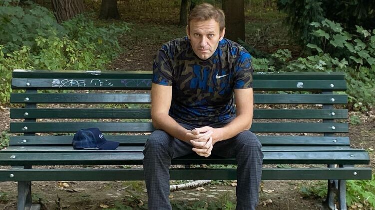 Алексей Навальный еще проходит курс лечения в Германии, фото: facebook.com