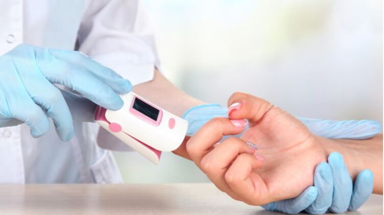 Пульсоксиметры измеряют насыщенность крови кислородом