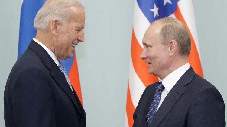 Джо Байден и Владимир Путин. Фото РИА Новости