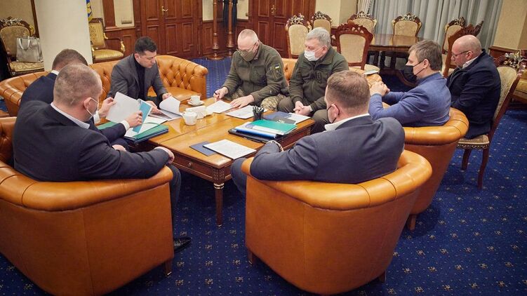 Президент на встрече с военными, фото пресс-служба ОП