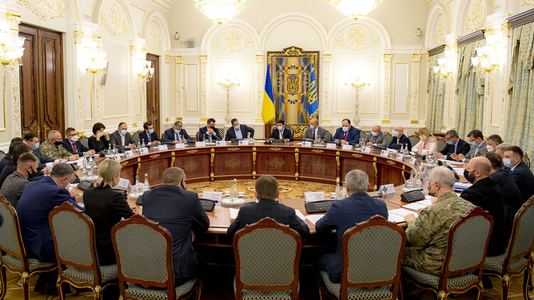 Новое заседание СНБО пройдет в ожидании громкого фильма-расследования группы Bellingcat, фото: president.gov.ua
