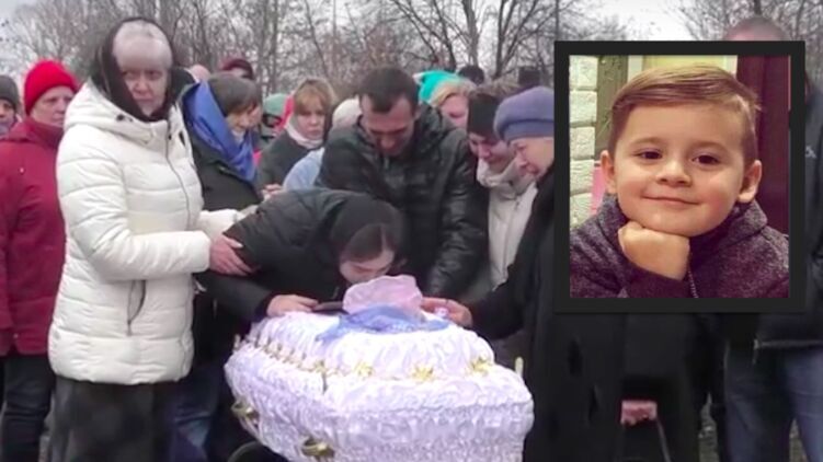 Похороны Владика Шихова 5 апреля. Кадр из видео