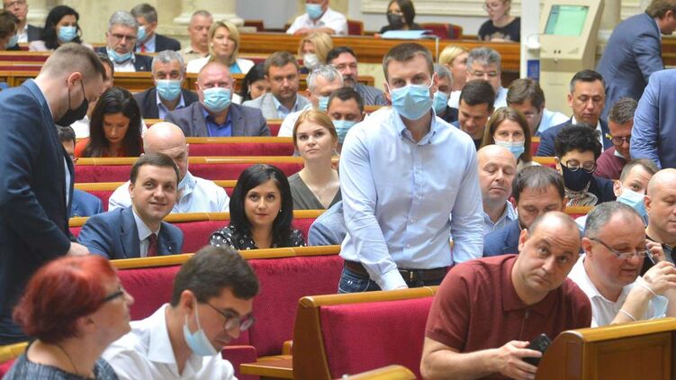 Верховная Рада готовится к сложным голосованиям за законопроект об олигархах и налоговые изменения, фото: rada.gov.ua