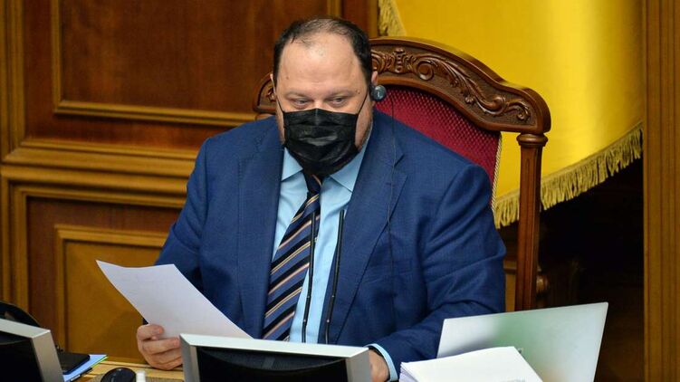 Первый вице-спикер Руслан Стефанчук взялся переписывать принятый Радой закон задним числом, фото: rada.gov.ua 