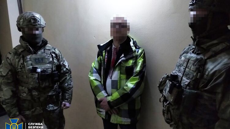 У самопровозглашенного президента из Днепра провели обыски. Фото: СБУ