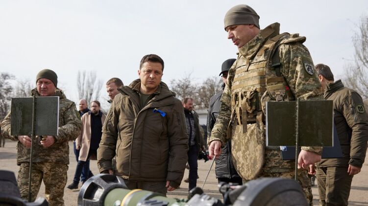 Что означает введение военного положения в Украине. Фото: сайт президента