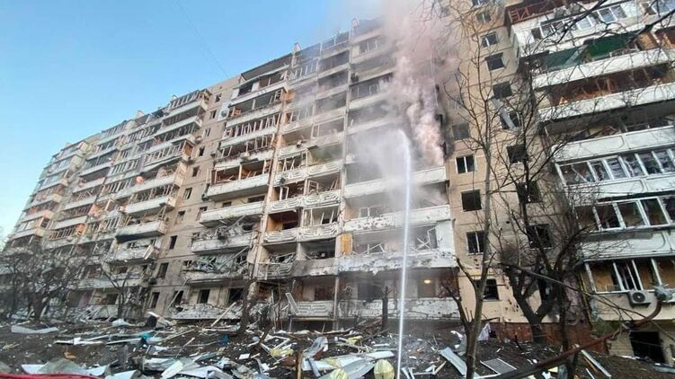 Обстрел очередного дома в Киеве