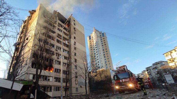 Очередной удар по киевской многоэтажке 16 марта