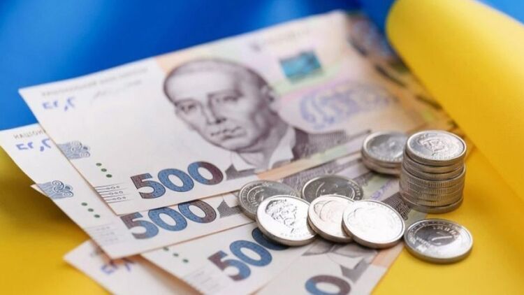 Выплаты украинцам увеличат с 1 июля 2022 года