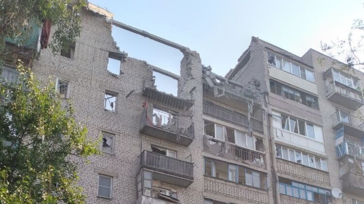 Последствия удара по Первомайску в Луганской области (