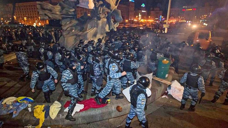 С разгона студентов на Майдане и началась цепочка трагических событий, zn.ua