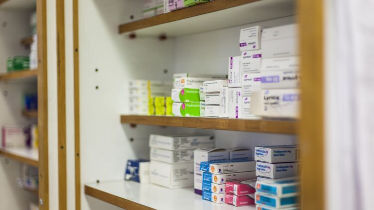 В Україні посилюють правила продажу ліків. Фото: pxhere.com