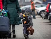Схема "Переселенець". Як змінюються виплати для ВПО та пенсіонерів і що це означає для людей