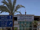 "Яхтою за 2000 євро, машиною - за 100". Як українцям можна виїхати з Ізраїлю та Ірану під час війни