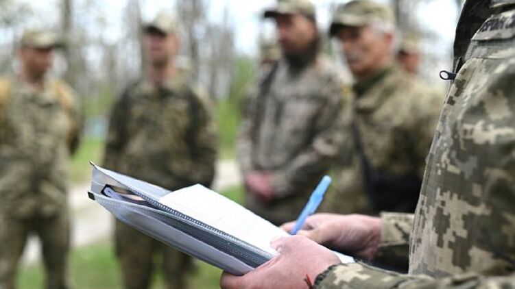 Багато працівників підприємств можуть втратити броню від мобілізації. Ілюстративне фото: із відкритих джерел