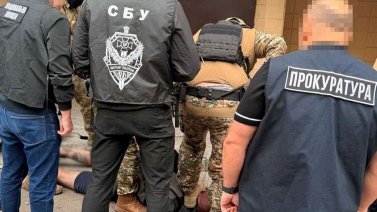 Влада карає учасників мітингу проти ТЦК. Фото: із відкритих джерел