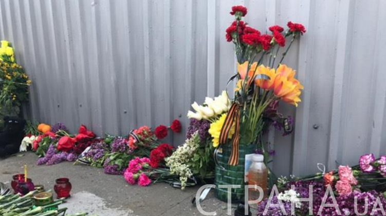 Одесситы и гости города почтили память погибших в Доме профсоюзов три года назад, Страна.ua