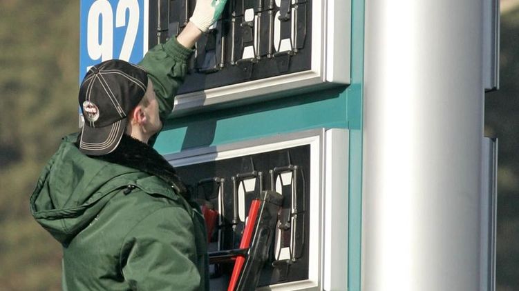 Цены на бензин растут невероятно быстро, фото: hyser.com.ua