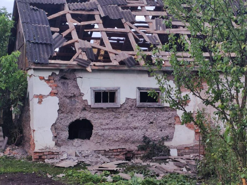 Губернатор Дмитрий Живицкий рассказал о разрушениях в селе Белополье Сумской области