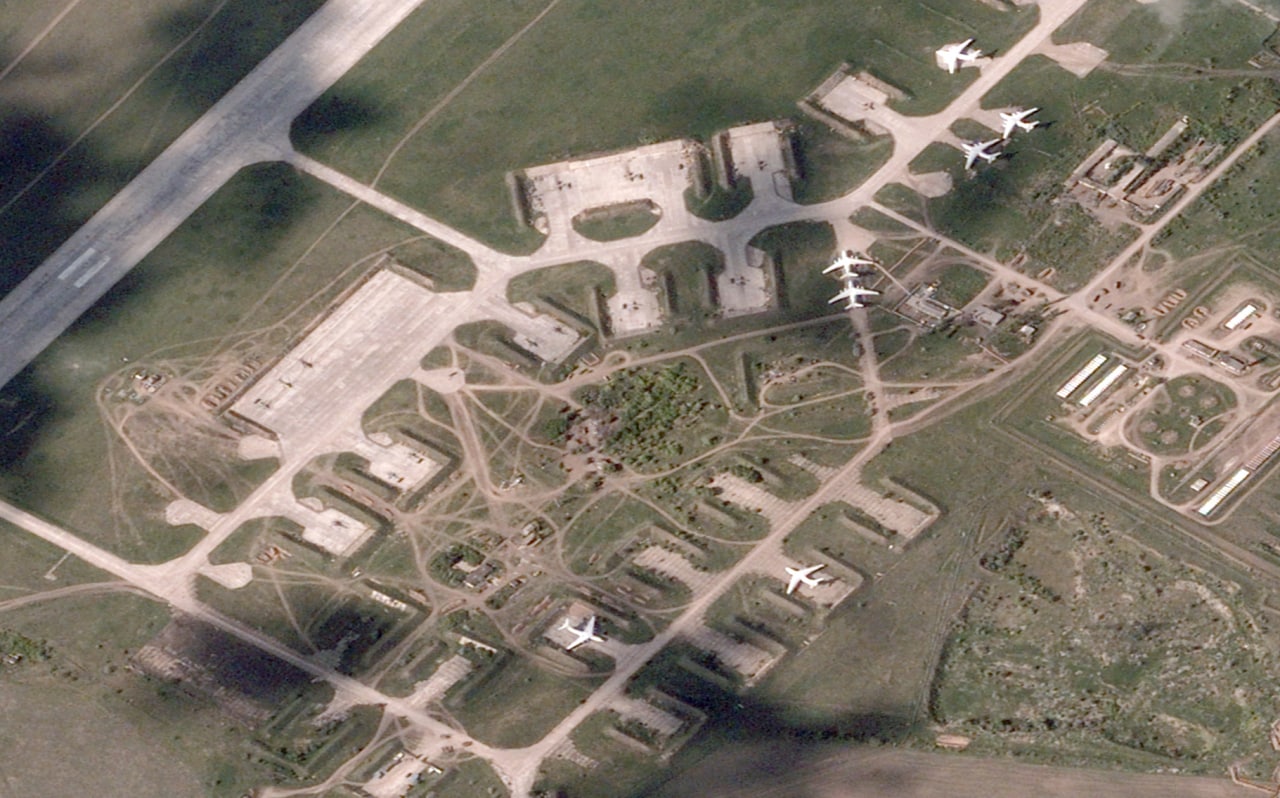 Снимок аэродрома в Мелитополе
