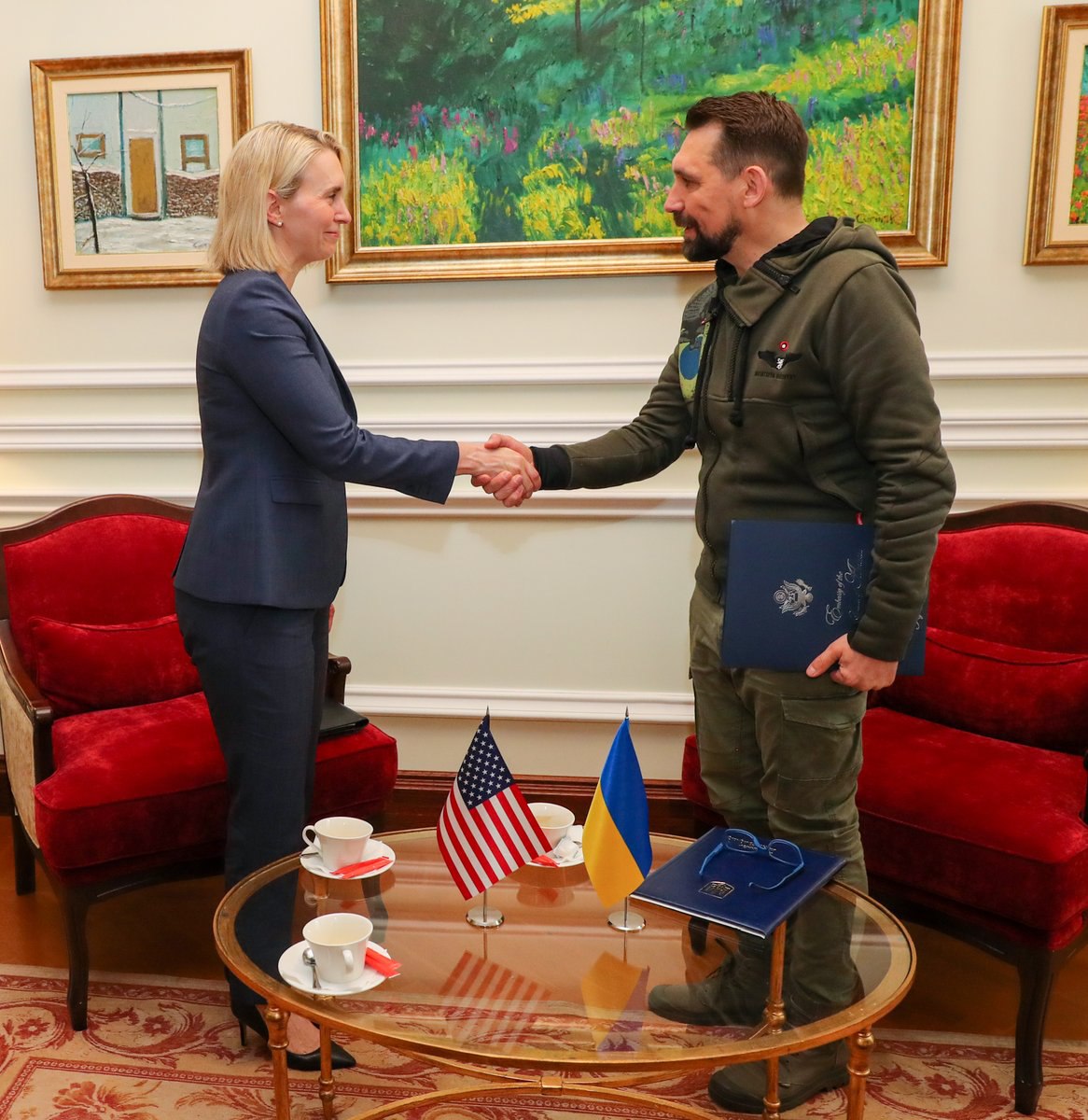 Бриджит Бринк - новый посол США в Украине