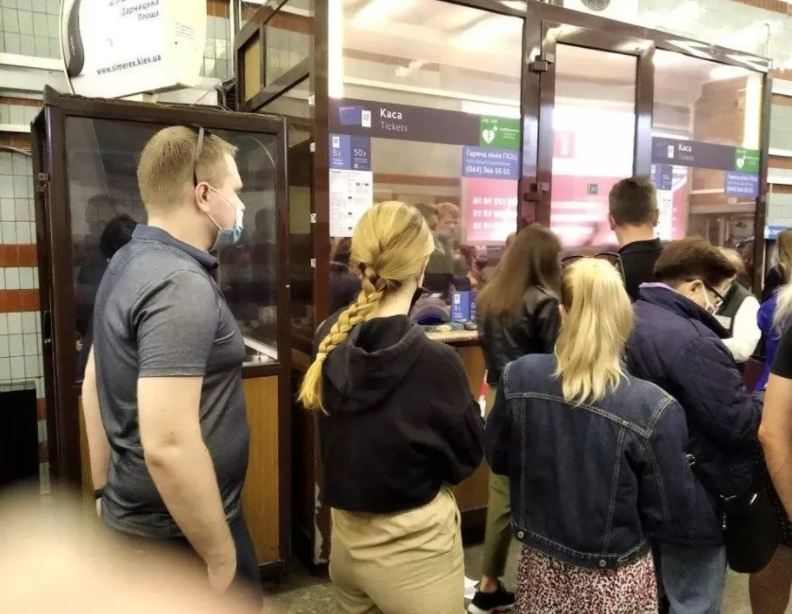 сбой в киевском метро