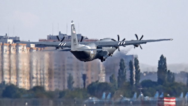 Самолет ВВС США покинул Одессу