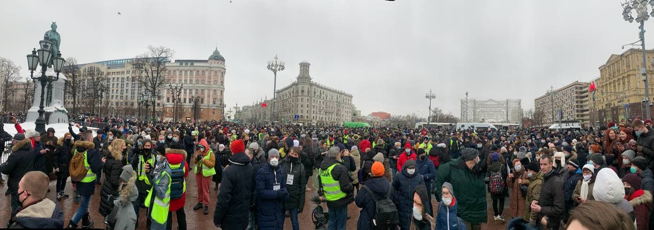 Белорусский силовик телеграмм канал. Митинг 23 января 2021 Москва Пушкинская. Пушкинская площадь 23 января. Пушкинская площадь Москва митинг 23. Митинг на Пушкинской площади сейчас прямой эфир.