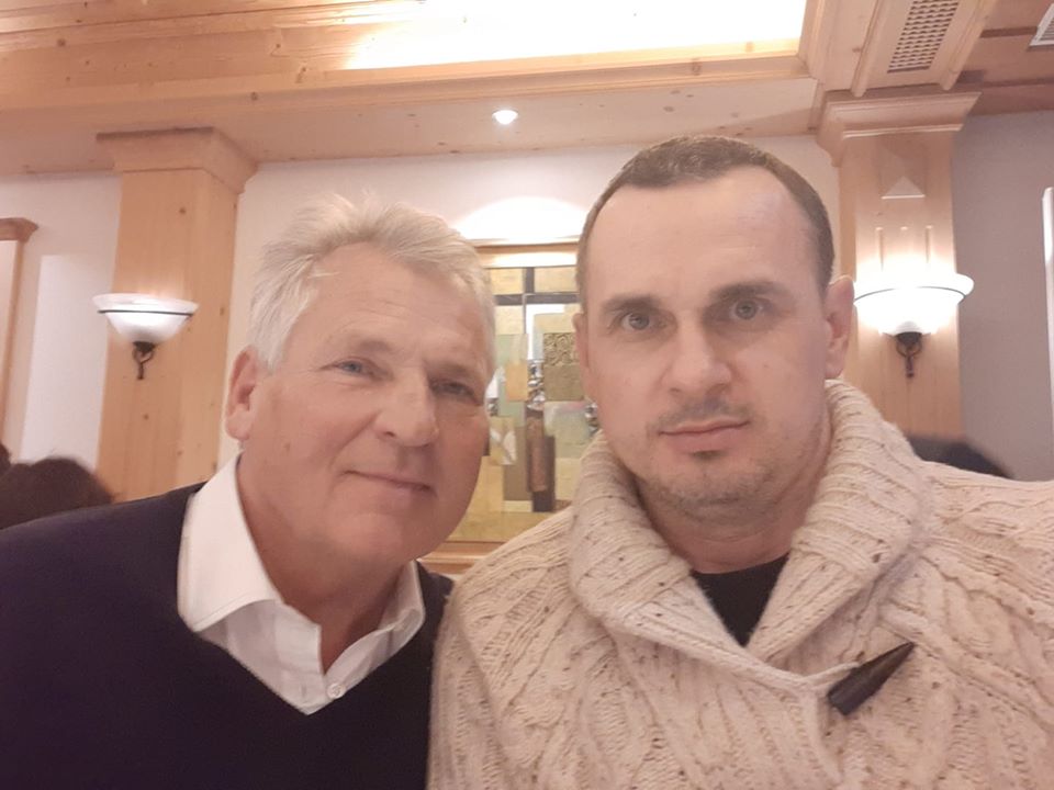 Квасьневский и Сенцов в Давосе 2020