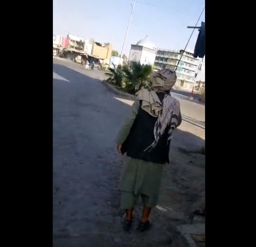 В соцсетях опубликовано видео моджахедов якобы на улицах Кандагара