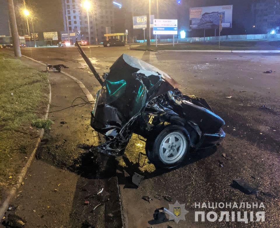 ночью в Ровно произошло пьяное ДТП
