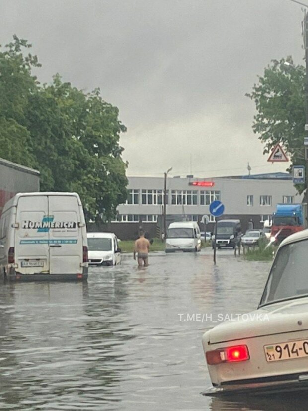Харьков затопило после ливня