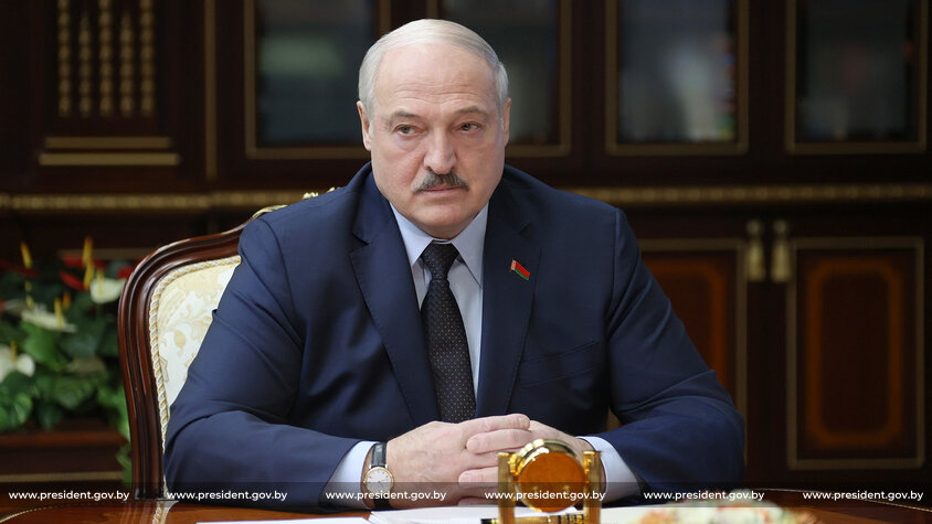Лукашенко готов отрезать Украину от энергоресурсов