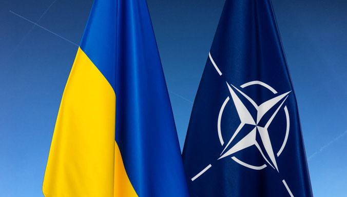 Украинцев будут атаковать рекламой НАТО