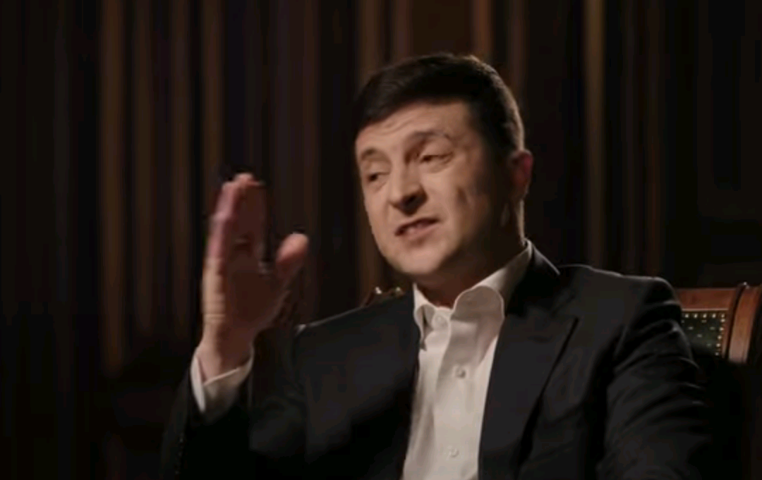 Зеленский похвалил себя за турболрежим Рады в фильме о годовщине президентства