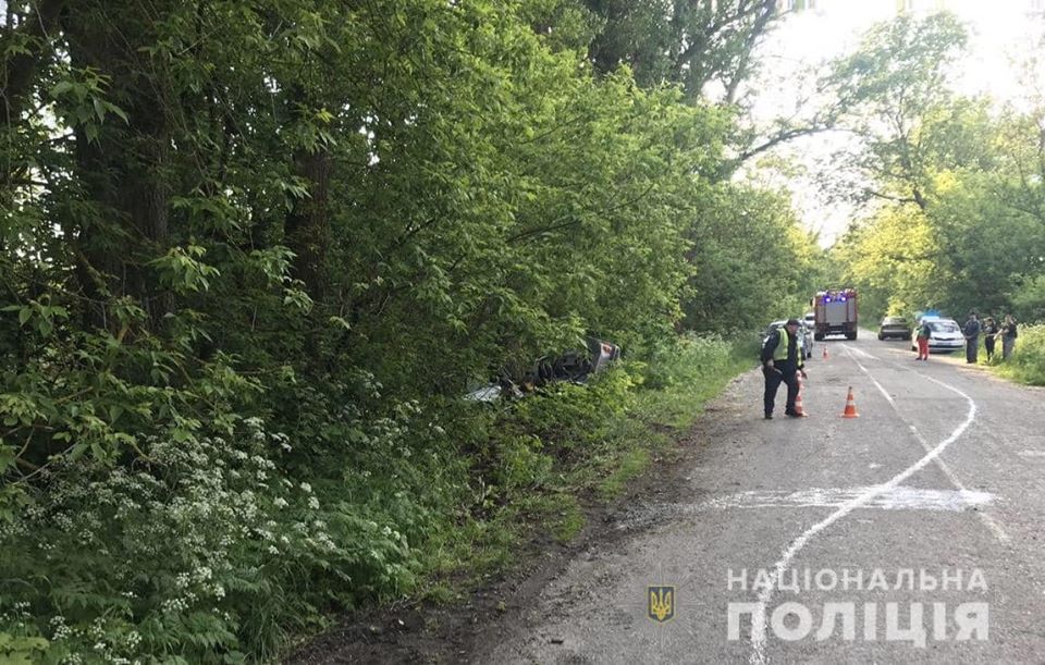 Под Киевом погибла девушка в аварии