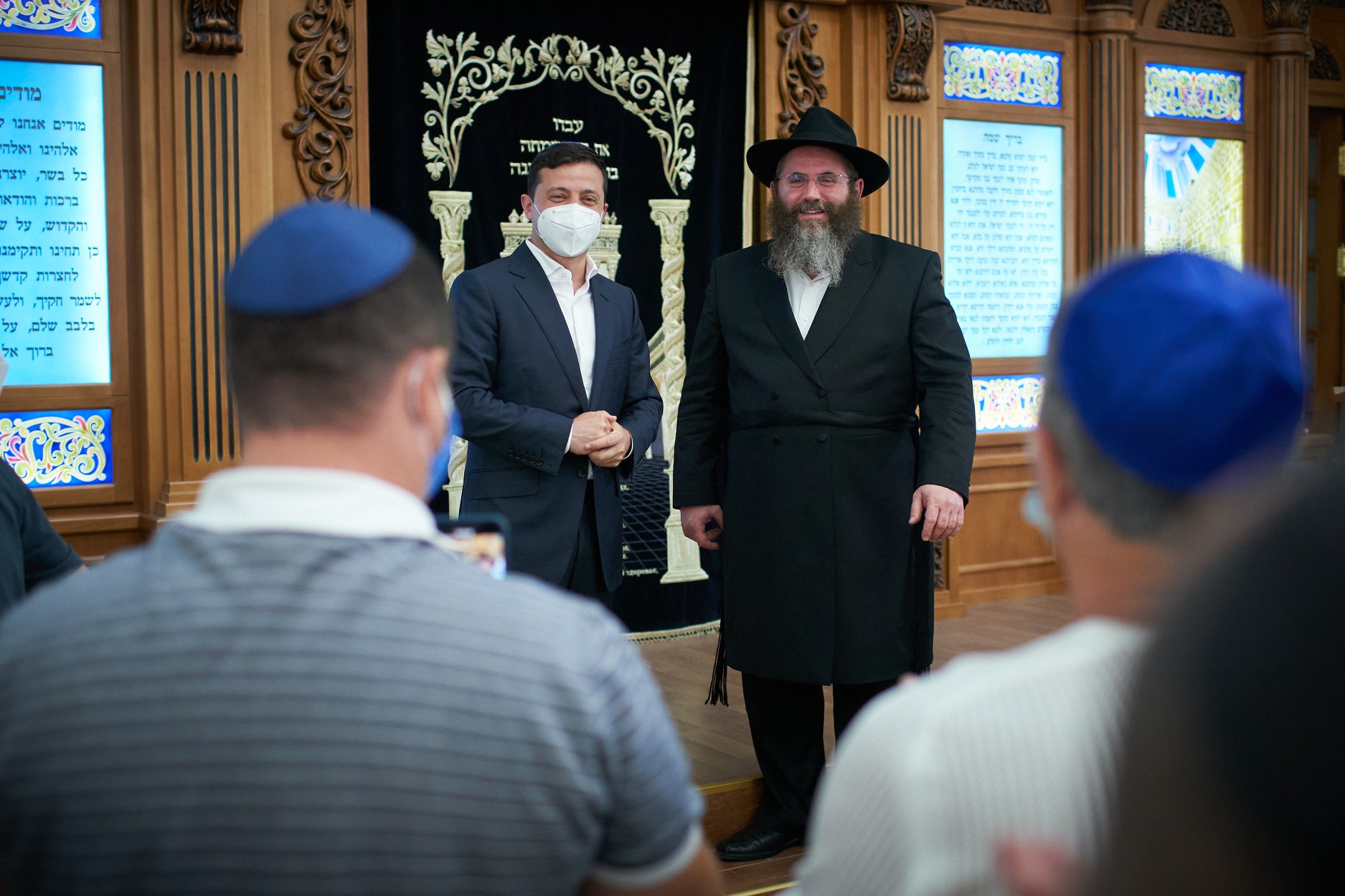 Зеленский в Херсоне посетил синагогу Хабад. Фото: facebook.com/president.gov.ua