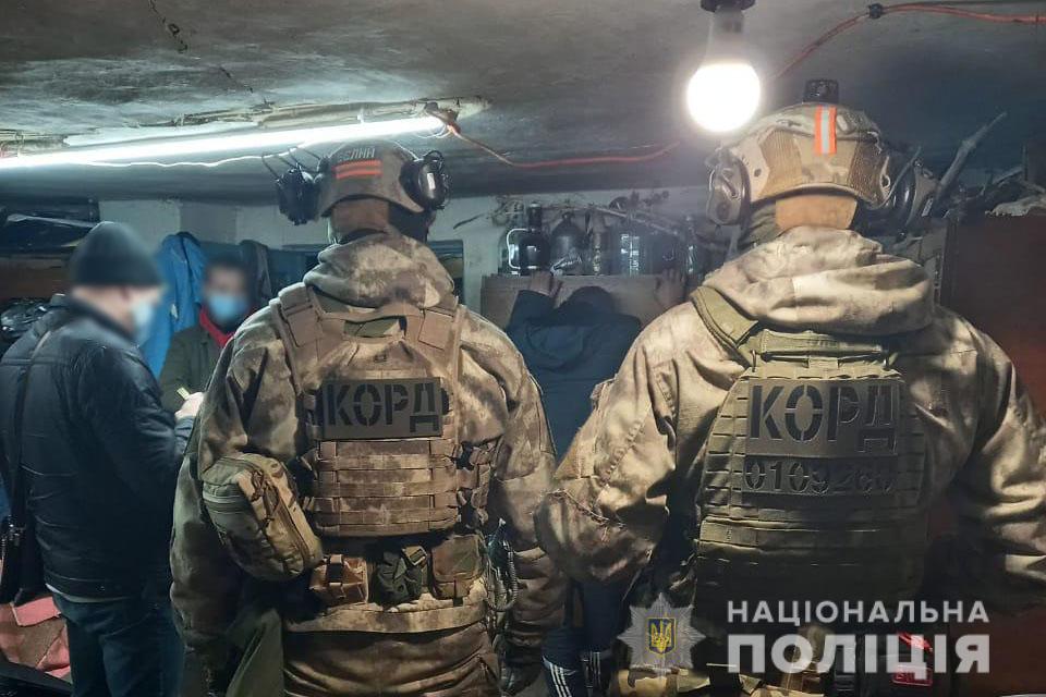 На Волыни удалось прикрыть три нарколаборатории. Фото: vl.npu.gov.ua
